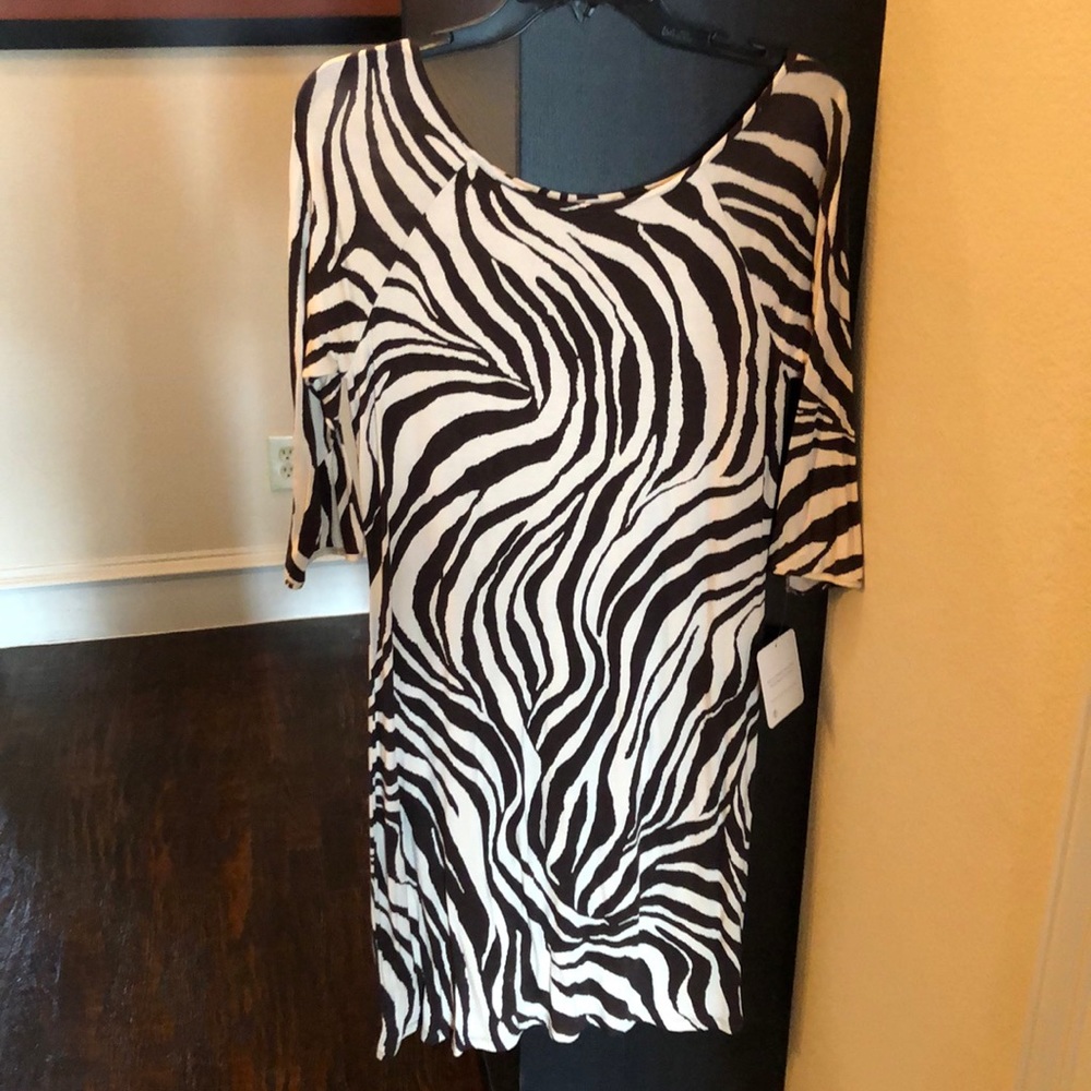 Stunning brown and cream zebra printed dress. L